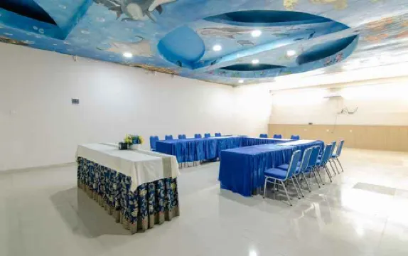 Azana BeSt Hotel Batu 商務設施 Photos