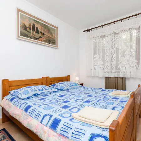 Apartments Ilinka