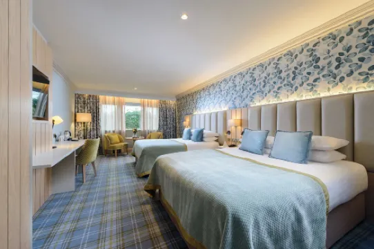 Dingle Benners Hotel