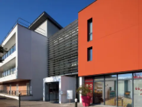 Quality Suites Orleans Sud Zenith Hotels in Olivet