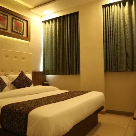 Hotel RK Palace