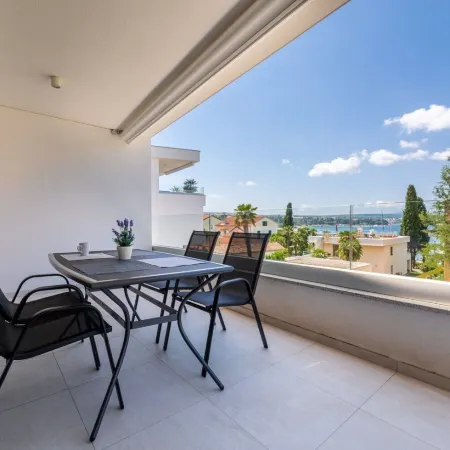 Apartments Marina