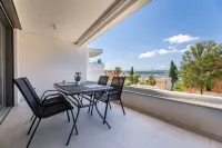 Apartments Marina