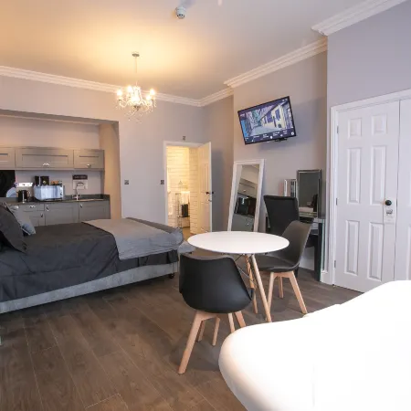 Apartments at Number 82 the Unthank