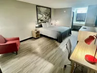 Super 8 by Wyndham Manchester TN Hotels in Coffee County