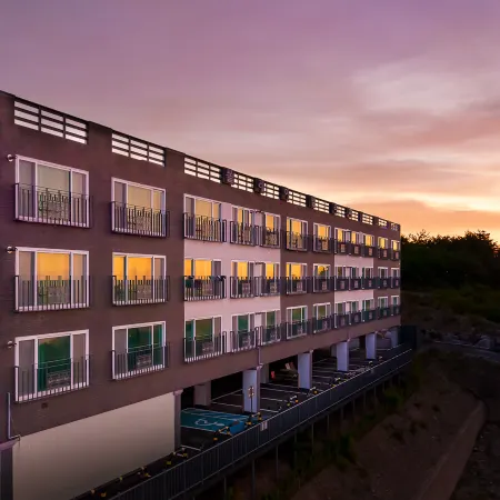 Gangneung Solei Village Pension Отели рядом с достопримечательностью «Парк Hourglass»