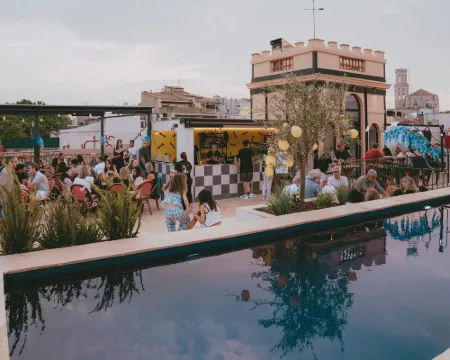 Hotel Divino by Fimedhotels Hoteles en Figueras