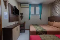 Townhouse Oak near Stasiun Purwosari for