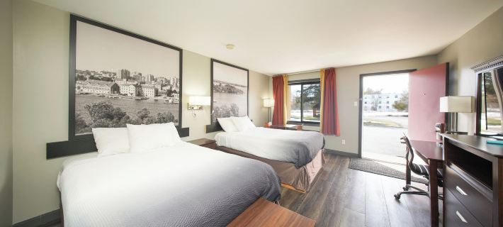 Super 8 by Wyndham Kingston Hotels in Kingston