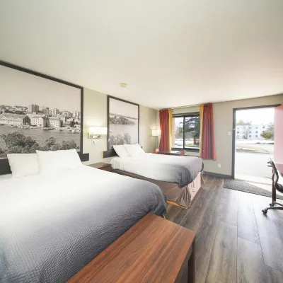 Super 8 by Wyndham Kingston Hotels near Canadian Forces Base Kingston
