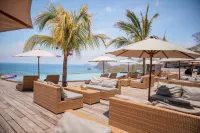 La Cecile Hotel & Cafe Komodo