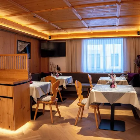 Hotel Garni Chasa Sulai