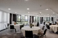 Radisson Hotel Zurich Airport - breakfast