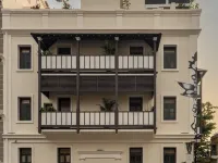 Delhi House Hotels in Puducherry