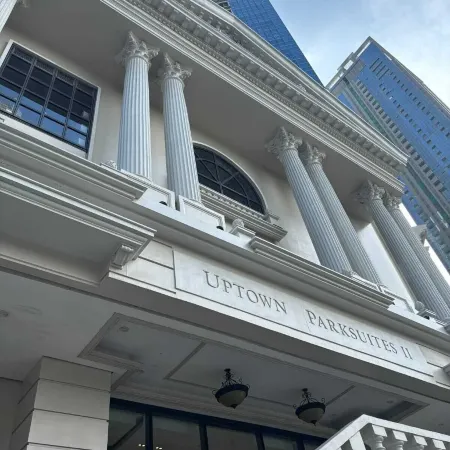 35th Uptown Park Suites Tower 2 BGC