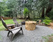Cozy Forest Escape w/ Hot Tub • Private Trails & Gnome Walk • Near Beach