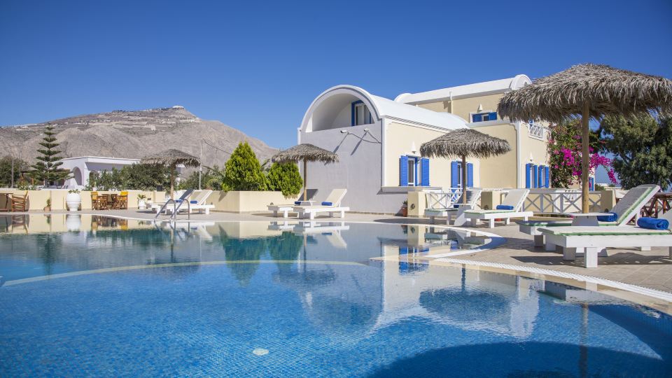 Bella Santorini