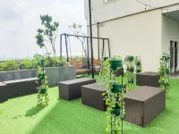 Homey Living and Comfy Studio Apartment at B Residence