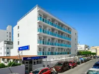 Hotel Apartamentos Vibra Central City - Adults Only Hotels near Punta Galera Beach