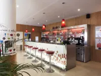 Ibis Porto São João - Quầy Bar