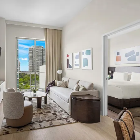 Domus Brickell Park