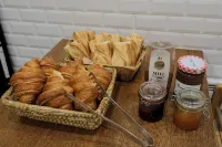 Hipotel Paris Voltaire Bastille - breakfast