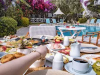 Moonshine Hotel & Suites - Desayuno