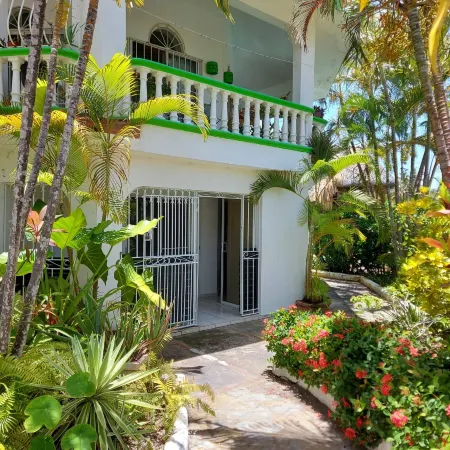 Apartment #2, Furnished ground-floor unit close to our pool