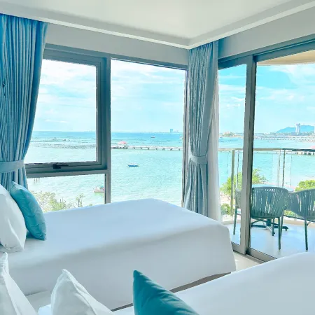 Centara Sonrisa Residences & Suites Sriracha