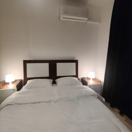 Mman Apartment With Electric Heating & Wifi Отели рядом с достопримечательностью «Детский музей»