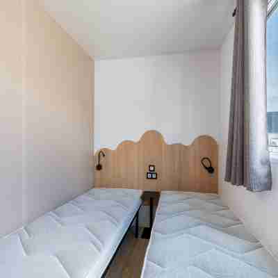Caravan by the sea Blankenberge Rooms