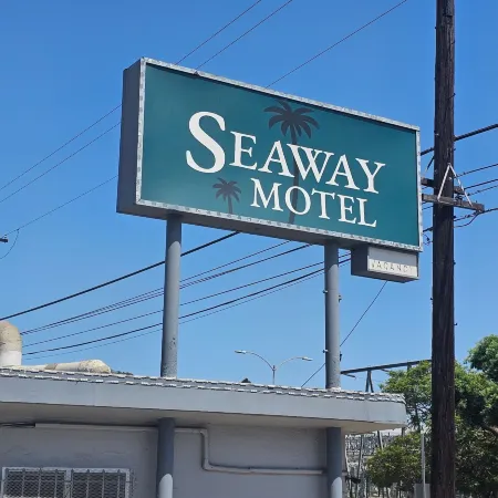 Seaway Motel Отели рядом с достопримечательностью «Универмаг Macy's Beverly Center»