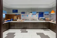 Holiday Inn Express STATE COLLEGE @WILLIAMSBURG SQ by IHG - breakfast