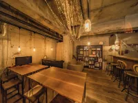 ArtBar & GuestHouse Ennova Hotel dekat Pantai Sun
