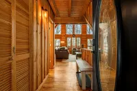 Lobo Lodge - Movie Theatre - Games - Stunning View - Wifi