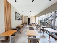 Casa Foresta - parking