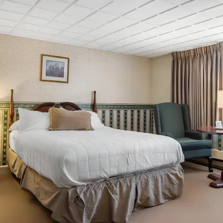 Coachman Inn