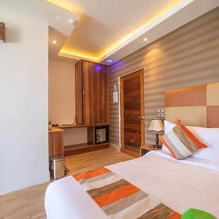 Rosy Villa Hotel