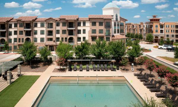 Sheraton Stonebriar Hotel