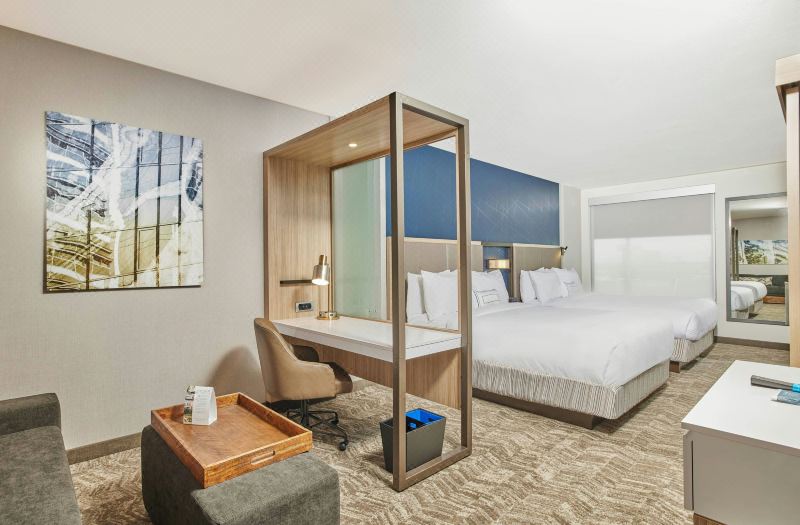 SpringHill Suites Chicago Chinatown