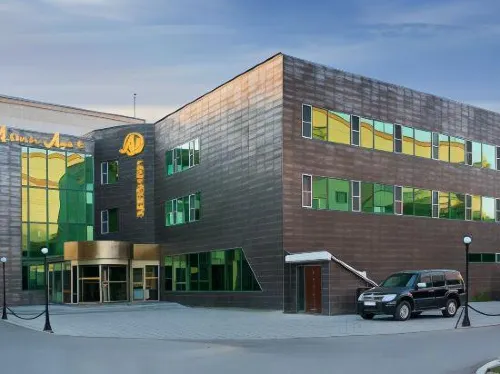 Altyn Adam Hotel - parking