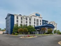 City Express by Marriott Washington, DC Northeast Hotels near Brooks Station