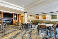 Fairfield Inn & Suites Rockford - breakfast