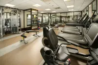 Skybridge Seattle Airport Hotel - Gym