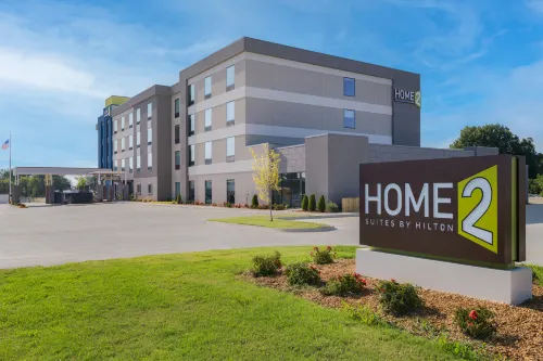Home2 Suites by Hilton Forrest City - 3 ดาว