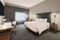 Courtyard Burlington - 3-Star