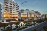 Four Seasons Hotel at the Surf Club, Surfside, Florida - Gym