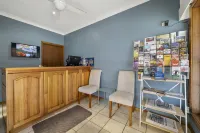 Heritage Motor Inn Corowa - parking