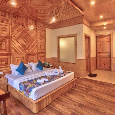 Manali Manor