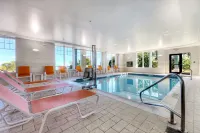Hampton Inn Bar Harbor - Kitchens